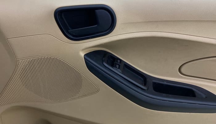 2019 Ford Figo Aspire AMBIENTE 1.2 PETROL, Petrol, Manual, 25,546 km, Driver Side Door Panels Control