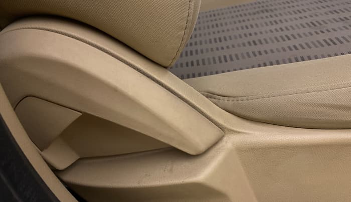 2019 Ford Figo Aspire AMBIENTE 1.2 PETROL, Petrol, Manual, 25,546 km, Driver Side Adjustment Panel