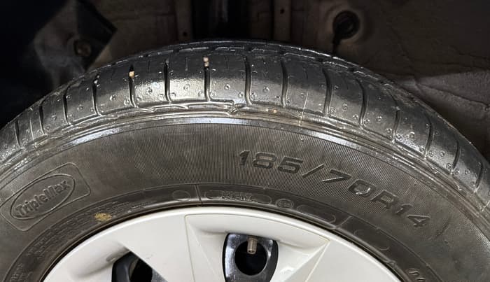2019 Hyundai Elite i20 MAGNA PLUS 1.2, Petrol, Manual, 50,785 km, Right Rear Tyre Tread