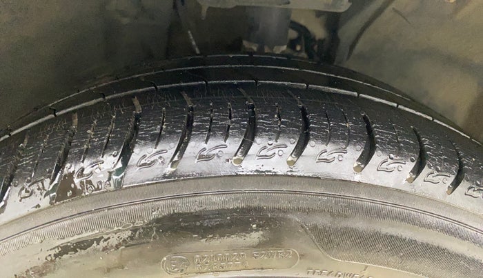 2021 Tata ALTROZ XT PETROL, Petrol, Manual, 24,596 km, Right Front Tyre Tread