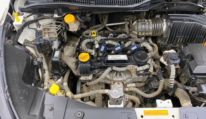 2021 Tata ALTROZ XT PETROL, Petrol, Manual, 24,596 km, Engine View - Right