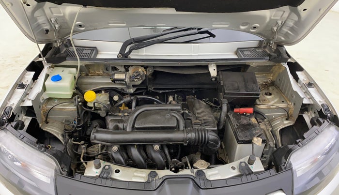 2023 Renault Kwid RXT 1.0 AMT, Petrol, Automatic, 10,240 km, Engine View