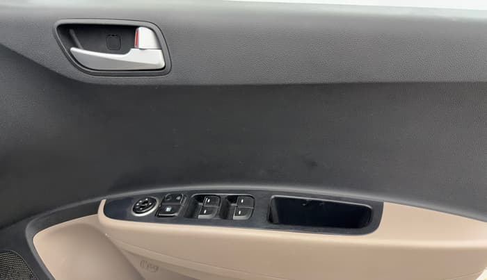 2018 Hyundai Grand i10 SPORTZ 1.2 KAPPA VTVT, Petrol, Manual, 81,251 km, Driver Side Door Panels Control