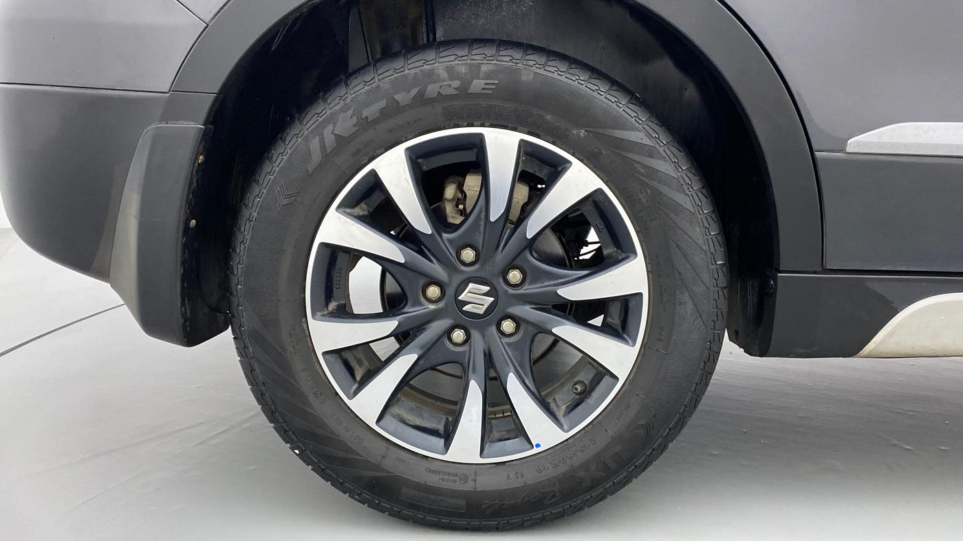 2021 Maruti S Cross ZETA SHVS PETROL, Petrol, Manual, 37,034 km, Right Rear Wheel