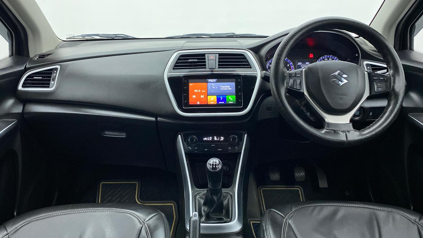 2021 Maruti S Cross ZETA SHVS PETROL, Petrol, Manual, 37,034 km, Dashboard