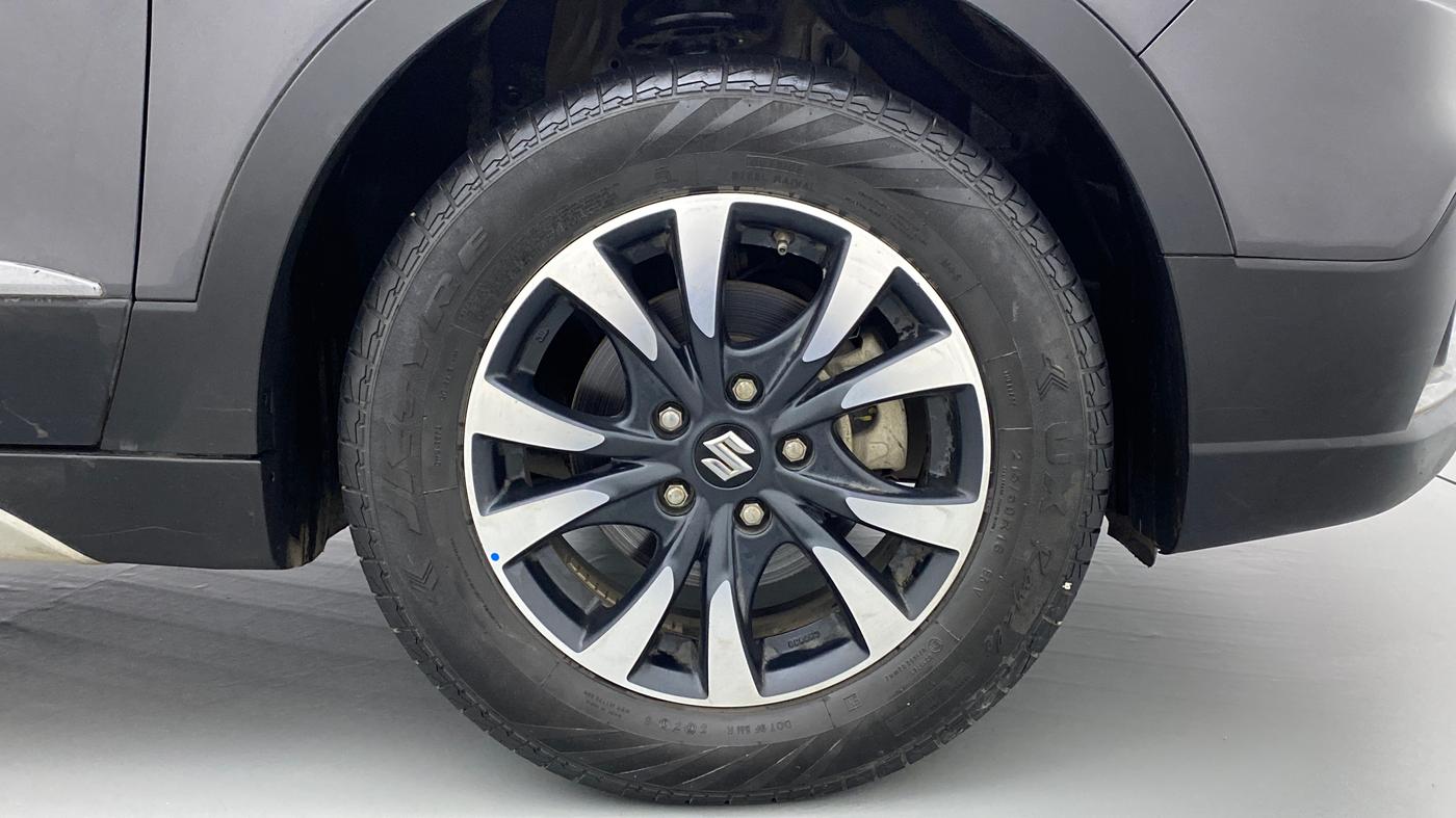 2021 Maruti S Cross ZETA SHVS PETROL, Petrol, Manual, 37,034 km, Right Front Wheel