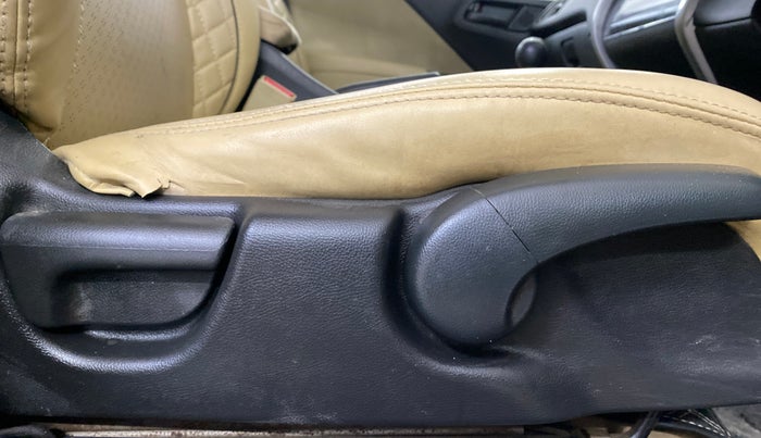 2022 Honda City 1.5L I-VTEC SV, Petrol, Manual, 94,588 km, Driver Side Adjustment Panel