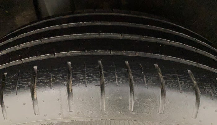 2017 Maruti Baleno ZETA PETROL 1.2, Petrol, Manual, 22,396 km, Right Rear Tyre Tread