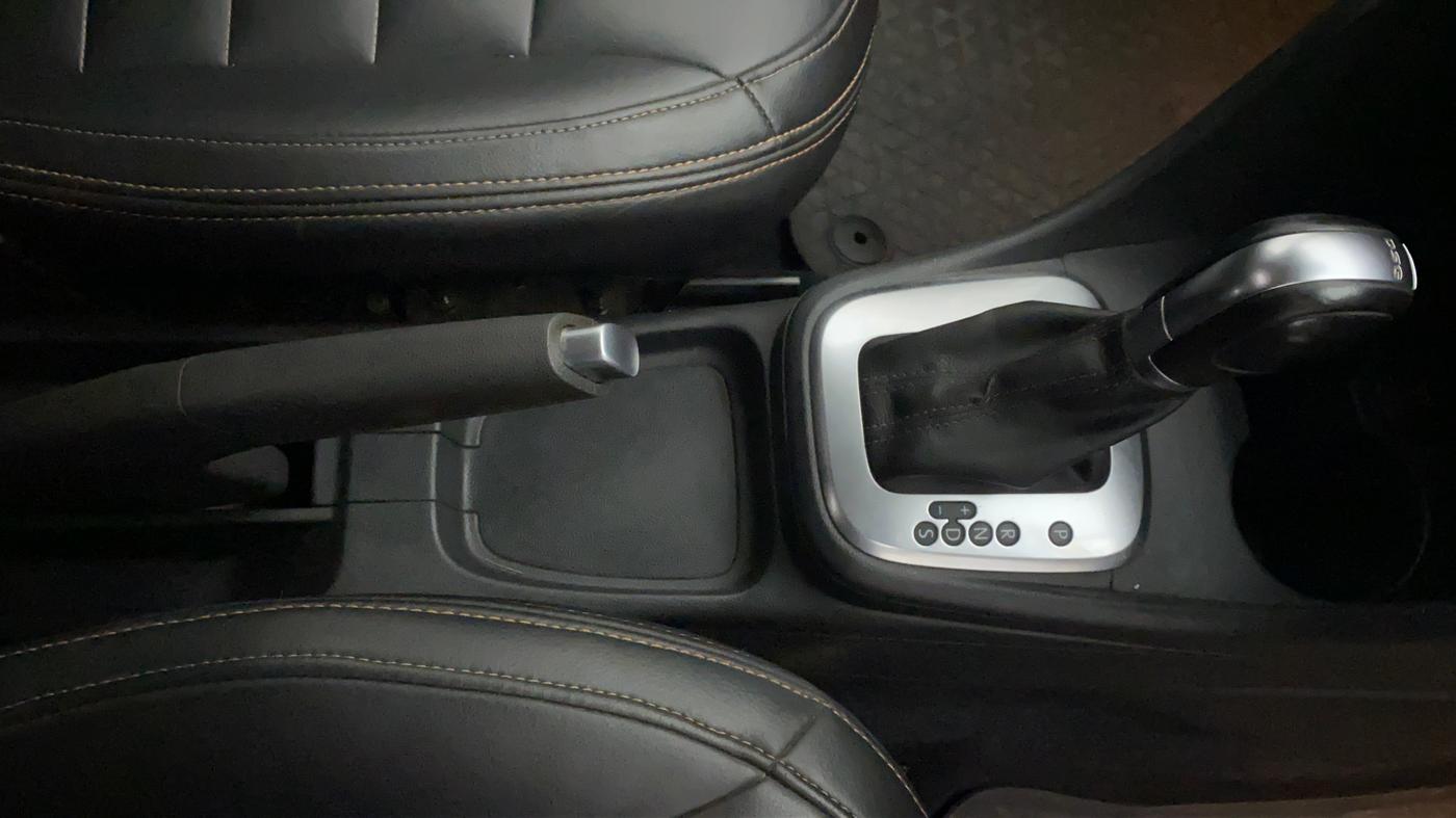 2015 Volkswagen Polo GT TSI AT, Petrol, Automatic, 73,681 km, Gear Lever