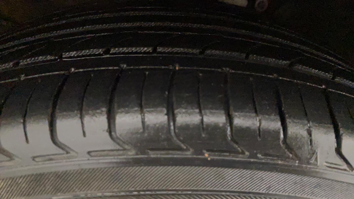 2015 Volkswagen Polo GT TSI AT, Petrol, Automatic, 73,681 km, Right Rear Tyre Tread