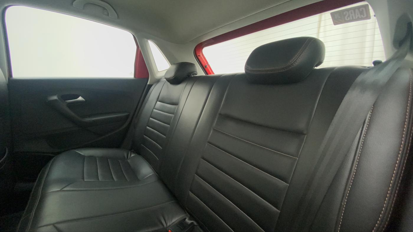 2015 Volkswagen Polo GT TSI AT, Petrol, Automatic, 73,681 km, Right Side Rear Door Cabin