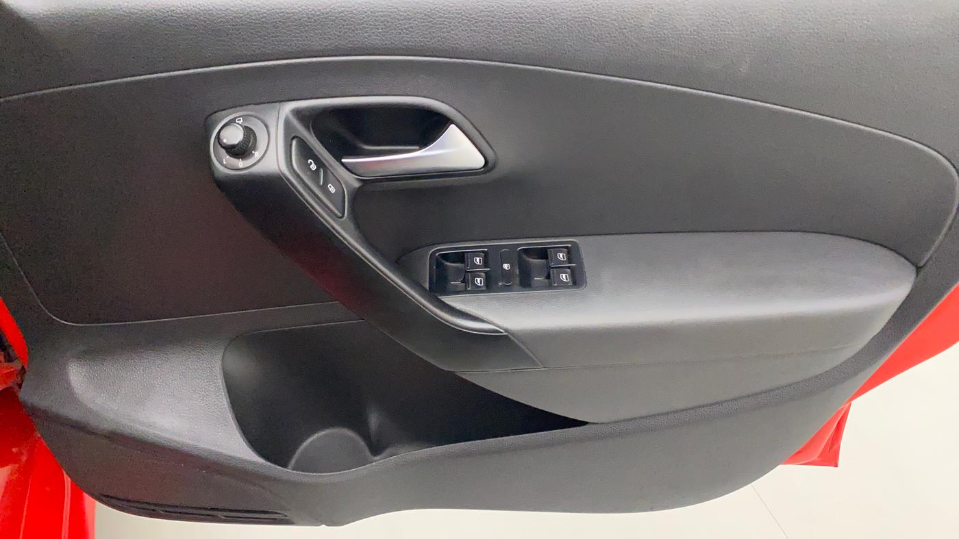 2015 Volkswagen Polo GT TSI AT, Petrol, Automatic, 73,681 km, Driver Side Door Panels Control