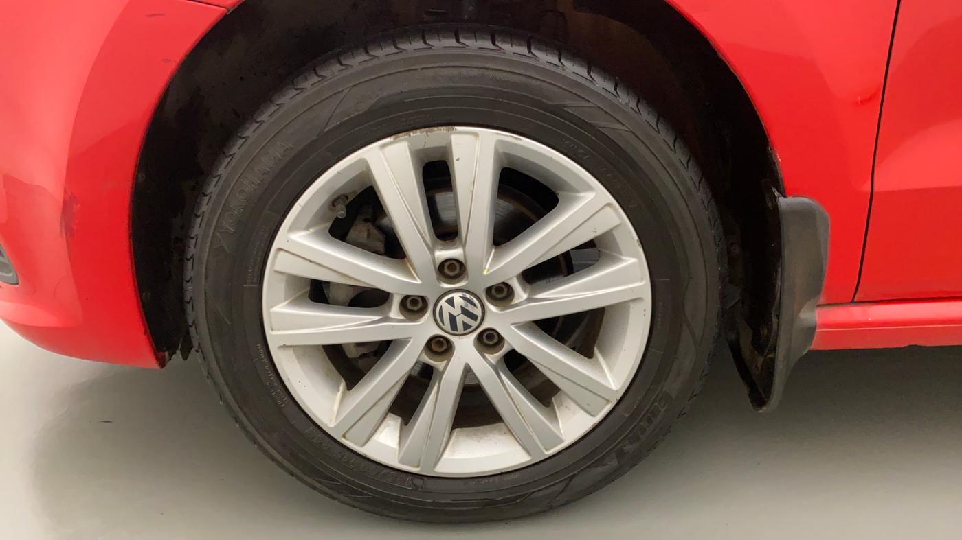 2015 Volkswagen Polo GT TSI AT, Petrol, Automatic, 73,681 km, Left Front Wheel