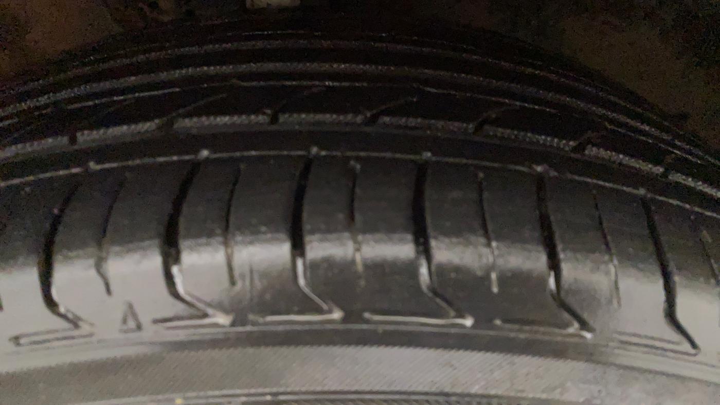 2015 Volkswagen Polo GT TSI AT, Petrol, Automatic, 73,681 km, Right Front Tyre Tread