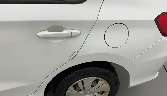 2018 Honda Amaze 1.2L I-VTEC S, Petrol, Manual, 94,986 km, Left quarter panel - Paint has minor damage