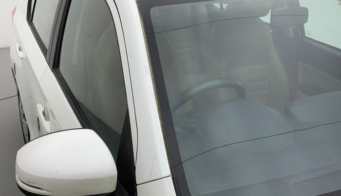 2018 Honda Amaze 1.2L I-VTEC S, Petrol, Manual, 94,986 km, Right A pillar - Minor scratches