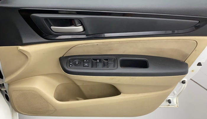 2018 Honda Amaze 1.2L I-VTEC S, Petrol, Manual, 94,986 km, Driver Side Door Panels Control