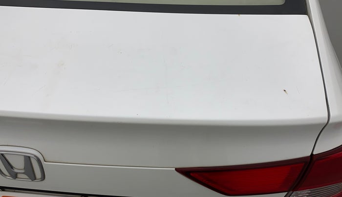 2018 Honda Amaze 1.2L I-VTEC S, Petrol, Manual, 94,986 km, Dicky (Boot door) - Slightly rusted