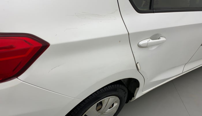 2018 Honda Amaze 1.2L I-VTEC S, Petrol, Manual, 94,986 km, Right quarter panel - Minor scratches