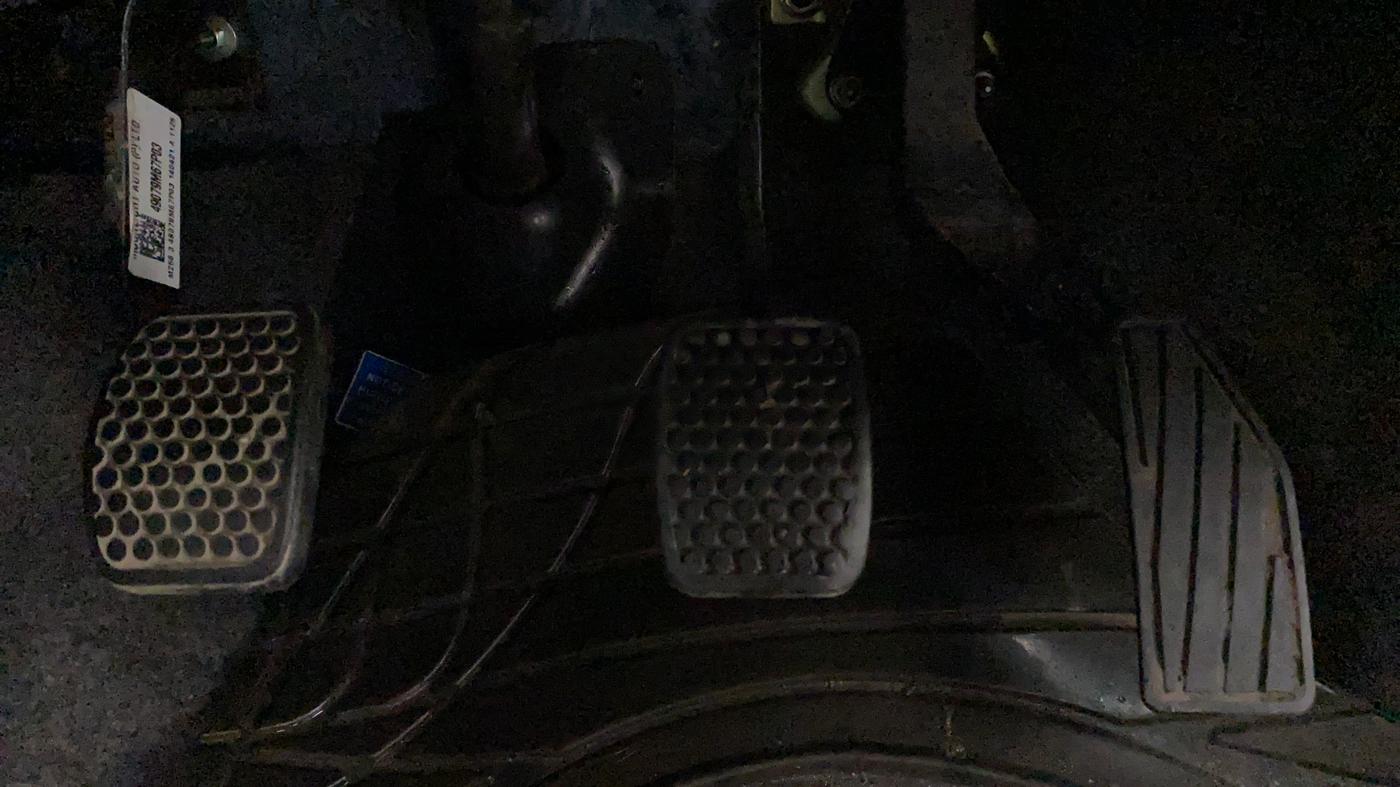 2021 Maruti Alto LXI CNG, CNG, Manual, 29,033 km, Pedals