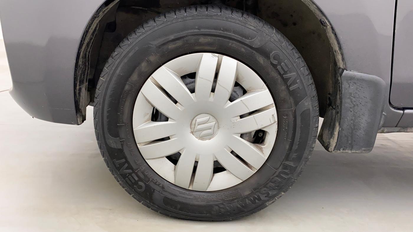 2021 Maruti Alto LXI CNG, CNG, Manual, 29,033 km, Left Front Wheel