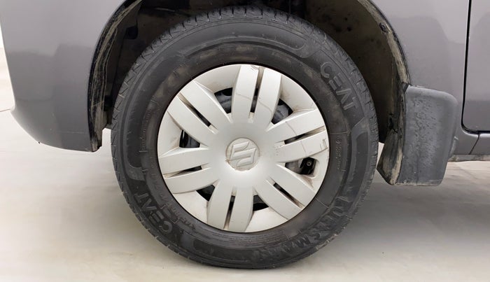 2021 Maruti Alto LXI CNG, CNG, Manual, 29,033 km, Left Front Wheel