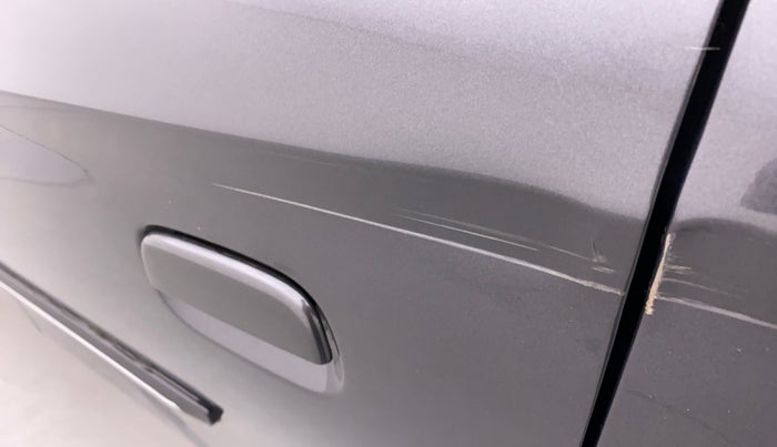 2021 Maruti Alto LXI CNG, CNG, Manual, 29,033 km, Rear left door - Slightly dented