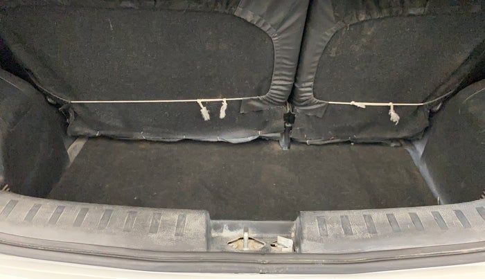 2016 Maruti Swift VXI, Petrol, Manual, 97,899 km, Boot Inside