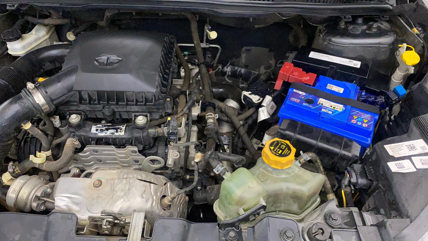 2020 Tata NEXON XMA PETROL, Petrol, Automatic, 81,670 km, Engine View - Left