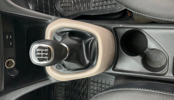 2018 Hyundai Grand i10 SPORTZ (O) 1.2 KAPPA VTVT, Petrol, Manual, 45,578 km, Gear Lever