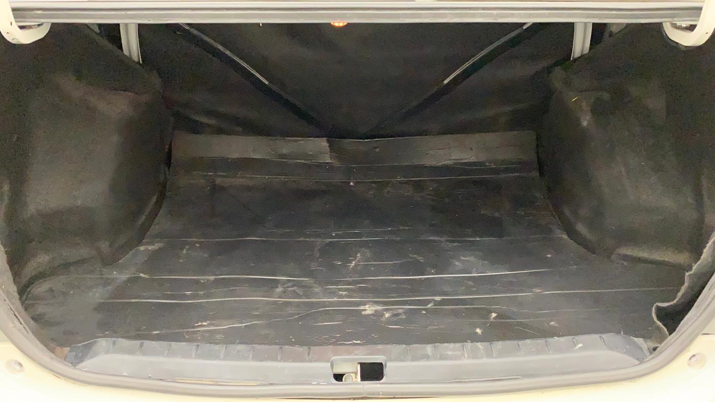 2012 Toyota Etios G, Petrol, Manual, 65,175 km, Boot Inside