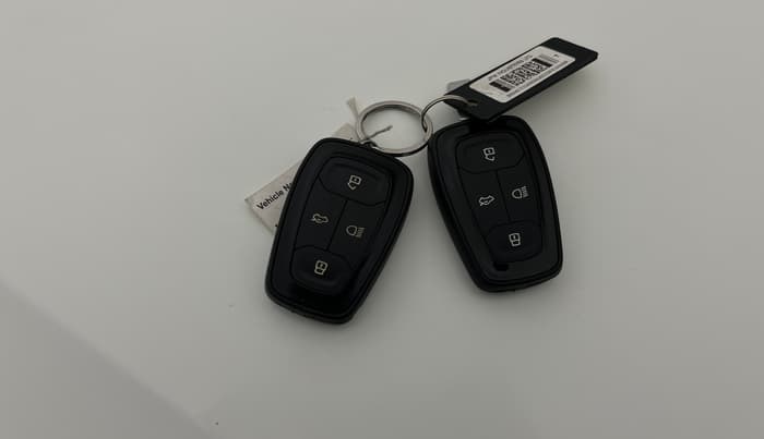2021 Tata ALTROZ XZ DIESEL, Diesel, Manual, 54,963 km, Key Close Up