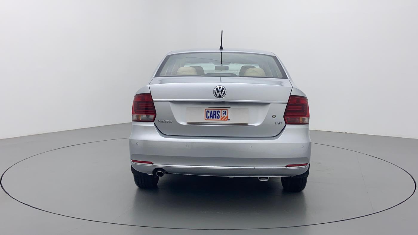2016 Volkswagen Vento HIGHLINE 1.2 TSI AT, Petrol, Automatic, 68,459 km, Back/Rear View