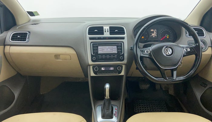 2016 Volkswagen Vento HIGHLINE 1.2 TSI AT, Petrol, Automatic, 68,459 km, Dashboard View