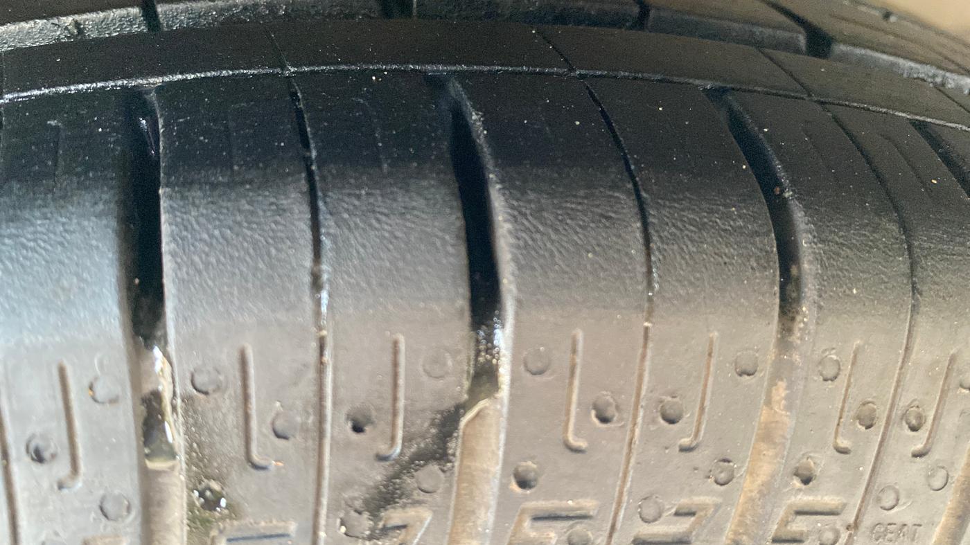 2020 Tata Tiago XT PETROL, CNG, Manual, 92,563 km, Right Rear Tyre Tread