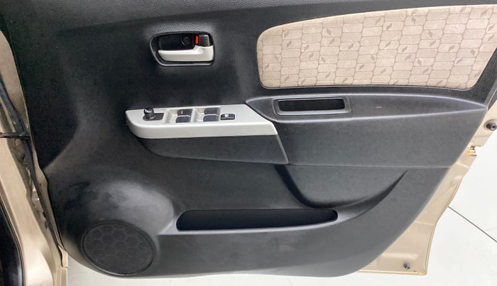 2013 Maruti Wagon R 1.0 VXI, Petrol, Manual, 18,887 km, Driver Side Door Panels Control
