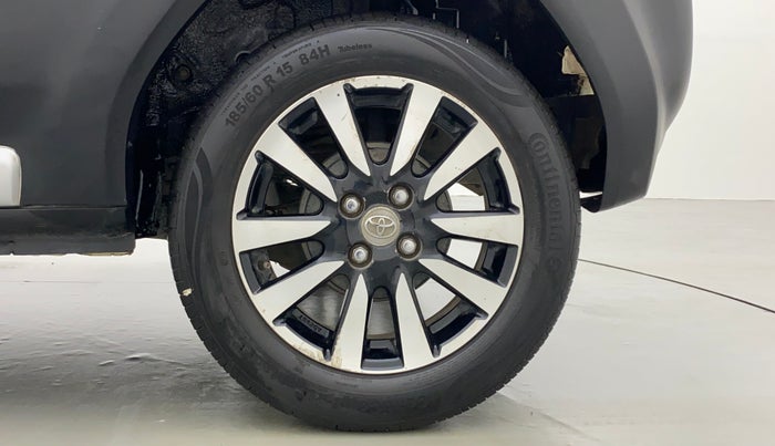 2014 Toyota Etios CROSS VD, Diesel, Manual, 83,974 km, Left Rear Wheel