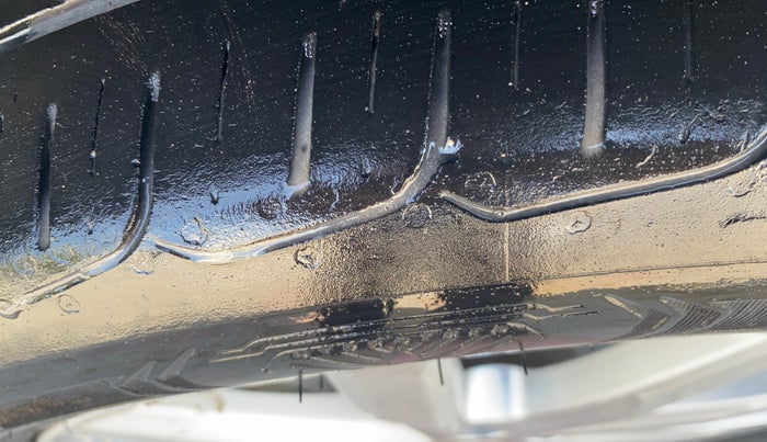 2018 Volkswagen Vento HIGHLINE PLUS 1.5 AT 16 ALLOY, Diesel, Automatic, 1,31,512 km, Right Rear Tyre Tread