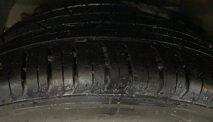 2015 Hyundai Elite i20 SPORTZ 1.2 (O), Petrol, Manual, 78,994 km, Right Rear Tyre Tread