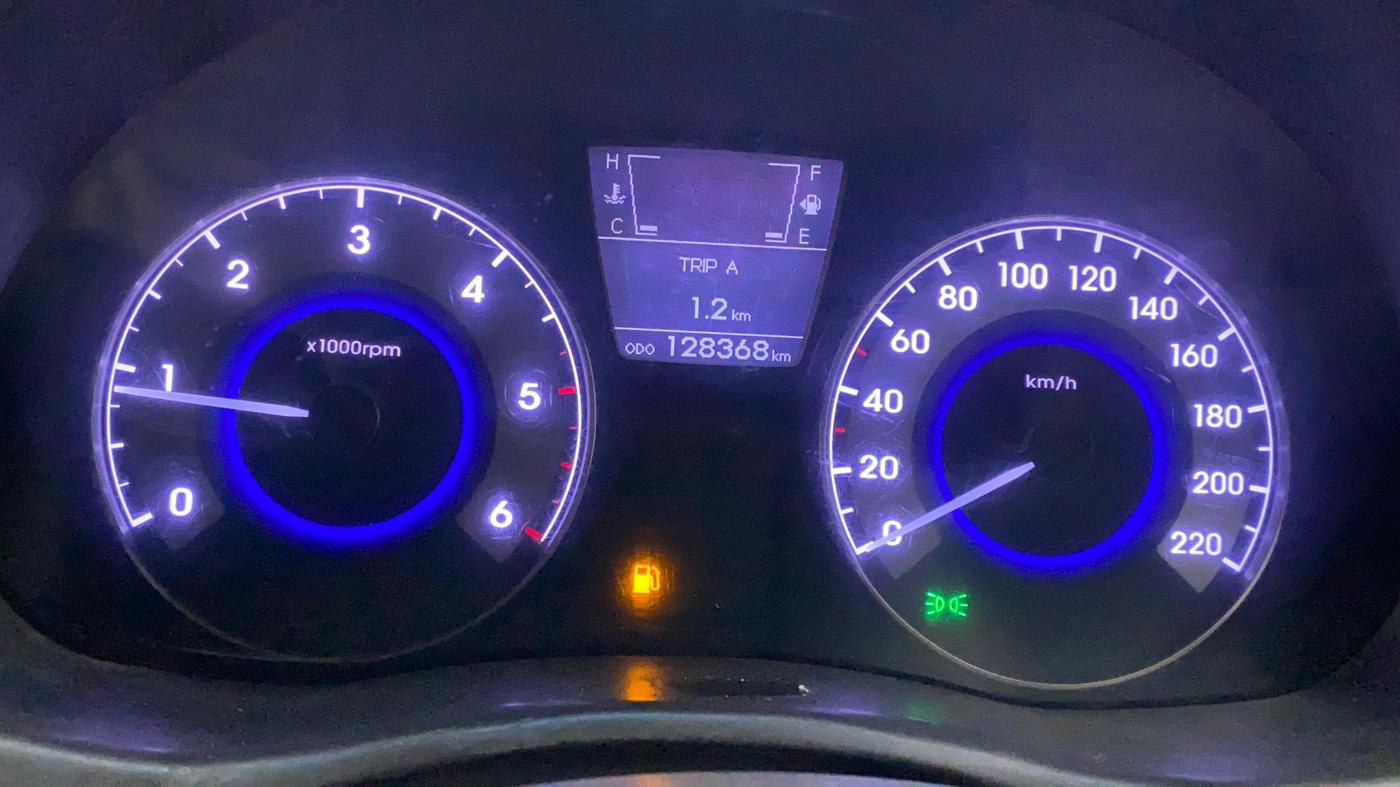 2013 Hyundai Verna FLUIDIC 1.6 CRDI SX, Diesel, Manual, 1,28,368 km, Odometer Image
