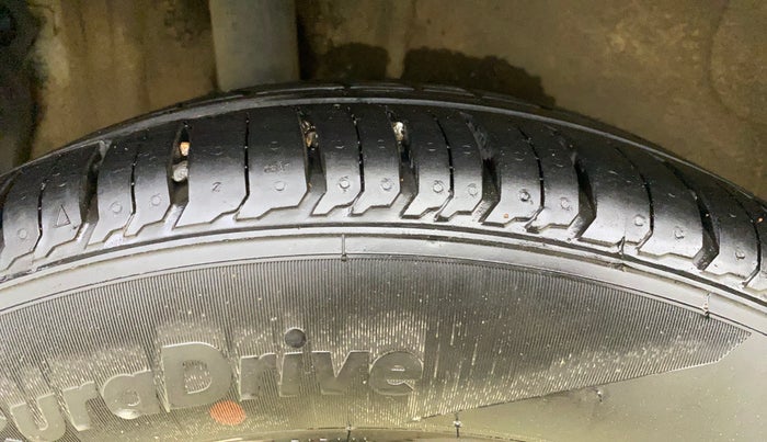 2018 Maruti IGNIS ZETA 1.2 AMT, Petrol, Automatic, 36,361 km, Right Rear Tyre Tread