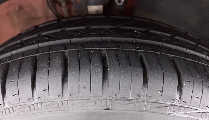 2019 Volkswagen Polo Trendline 1.0 L Petrol, Petrol, Manual, 21,262 km, Right Front Tyre Tread