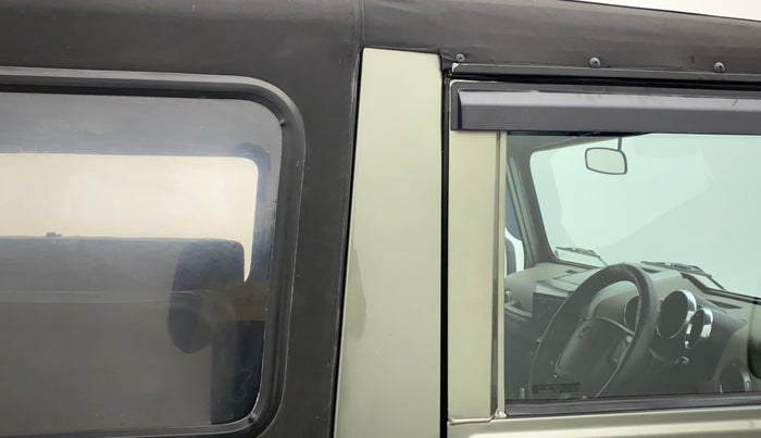 2019 Mahindra Thar CRDE 4X4 AC, Diesel, Manual, 46,258 km, Right B pillar - Slightly rusted