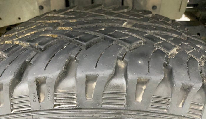 2019 Mahindra Thar CRDE 4X4 AC, Diesel, Manual, 46,258 km, Right Front Tyre Tread