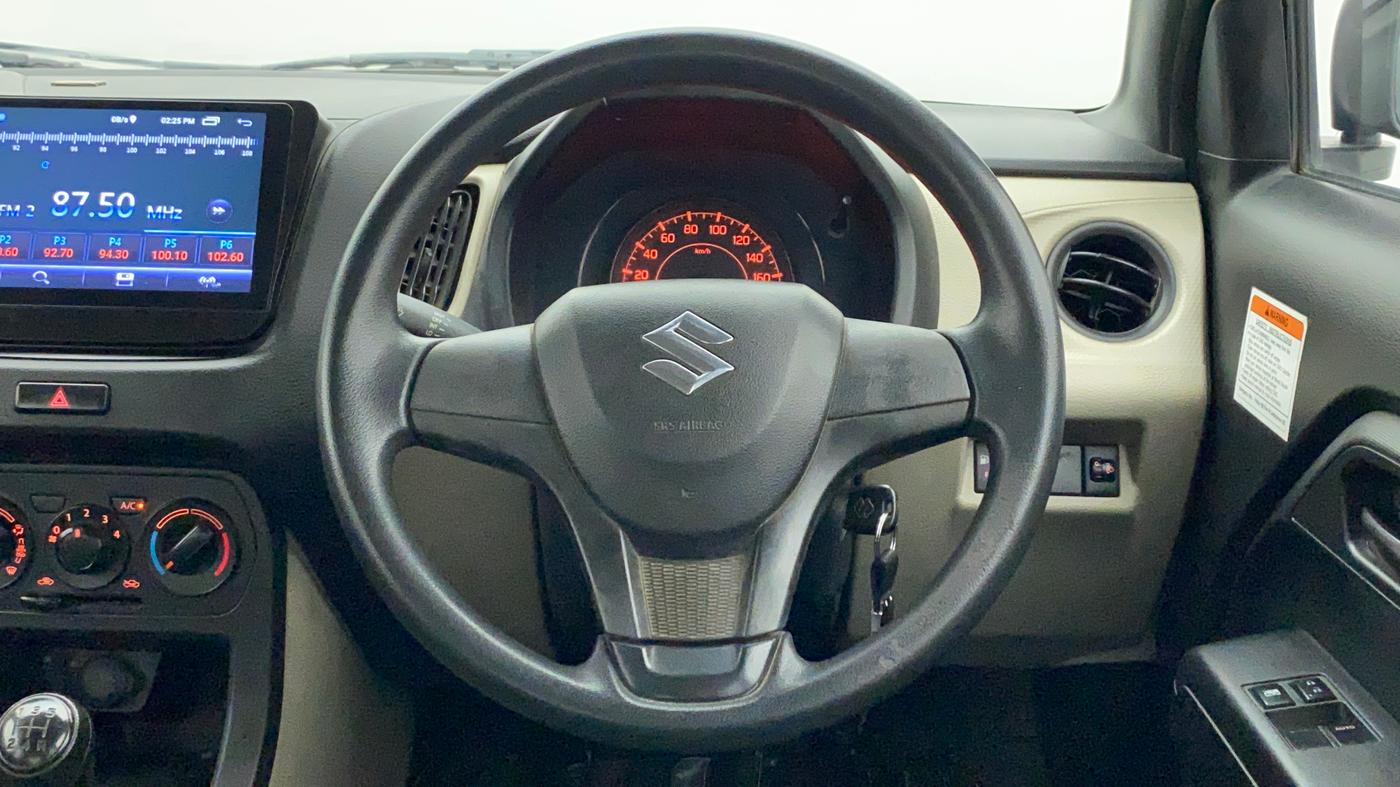 2019 Maruti New Wagon-R LXI CNG 1.0 L, CNG, Manual, 95,962 km, Steering Wheel Close Up