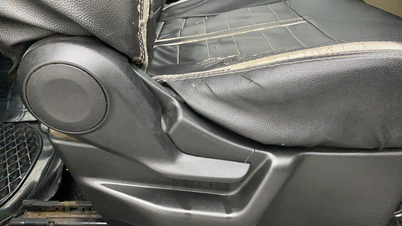 2019 Maruti New Wagon-R LXI CNG 1.0 L, CNG, Manual, 95,962 km, Driver Side Adjustment Panel