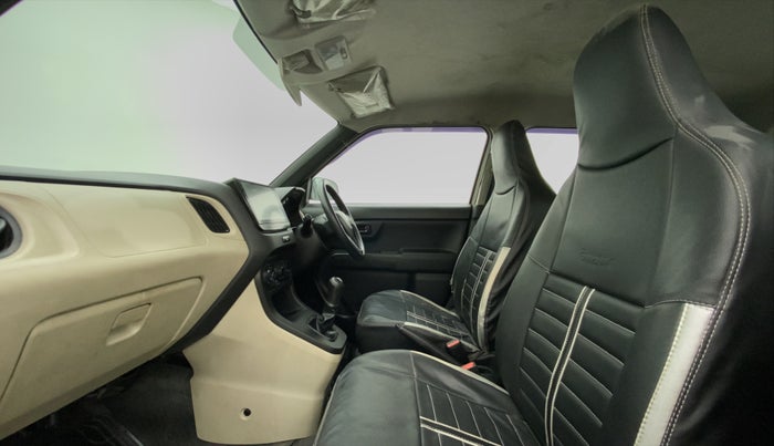 2019 Maruti New Wagon-R LXI CNG 1.0 L, CNG, Manual, 95,962 km, Right Side Front Door Cabin