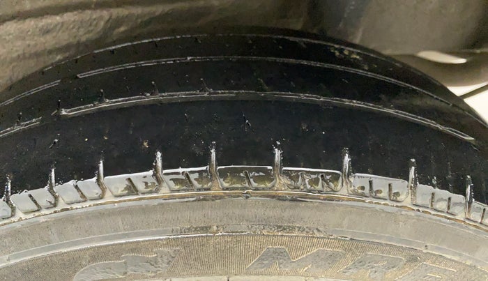 2019 Maruti New Wagon-R LXI CNG 1.0 L, CNG, Manual, 95,962 km, Left Rear Tyre Tread