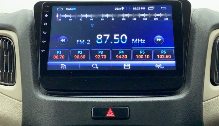 2019 Maruti New Wagon-R LXI CNG 1.0 L, CNG, Manual, 95,962 km, Infotainment System