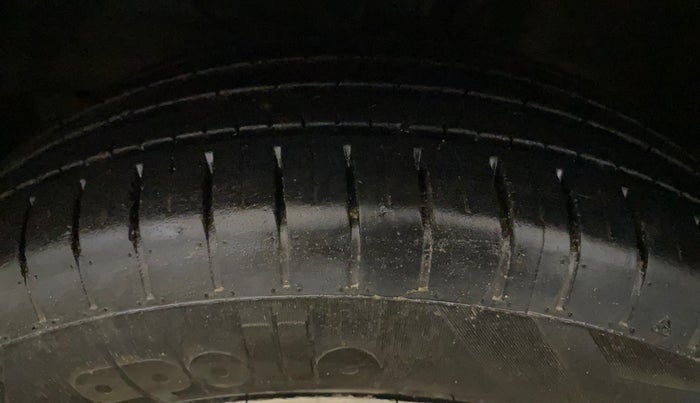 2024 Maruti Baleno SIGMA PETROL 1.2, Petrol, Manual, 16,178 km, Left Front Tyre Tread